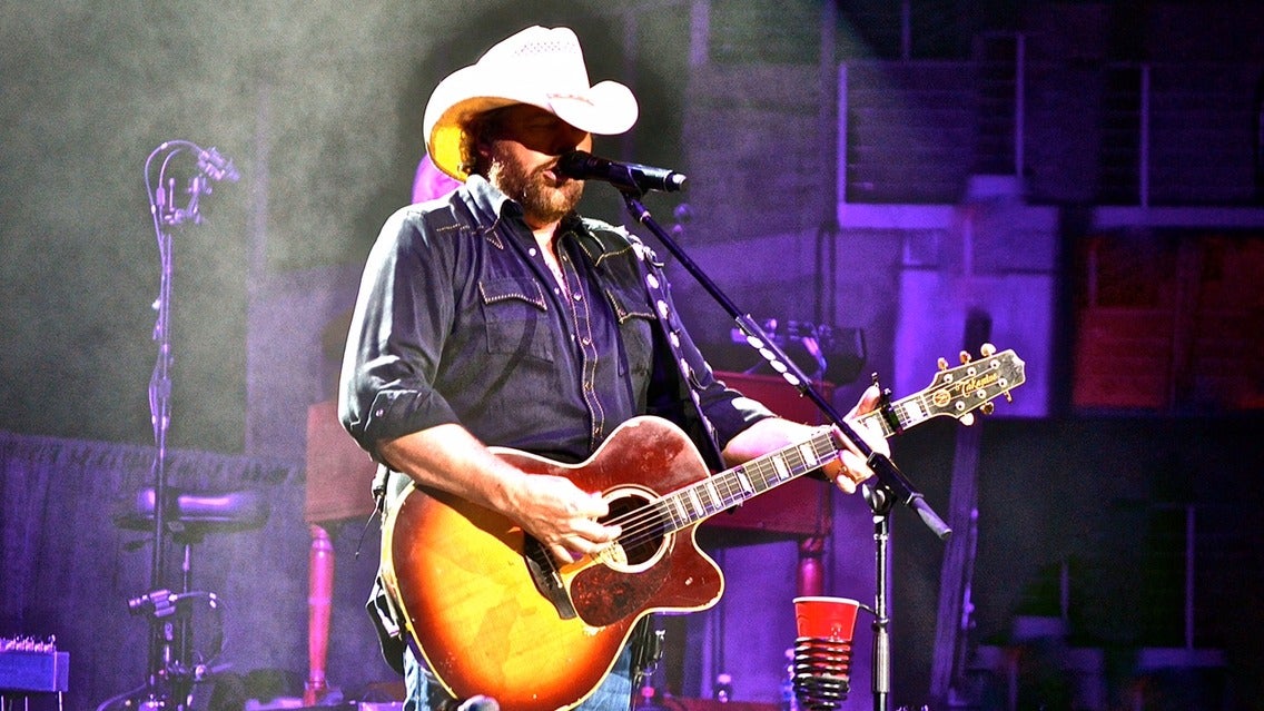 How to Win Tickets to See Toby Keith at the Bank of NH Pavilion